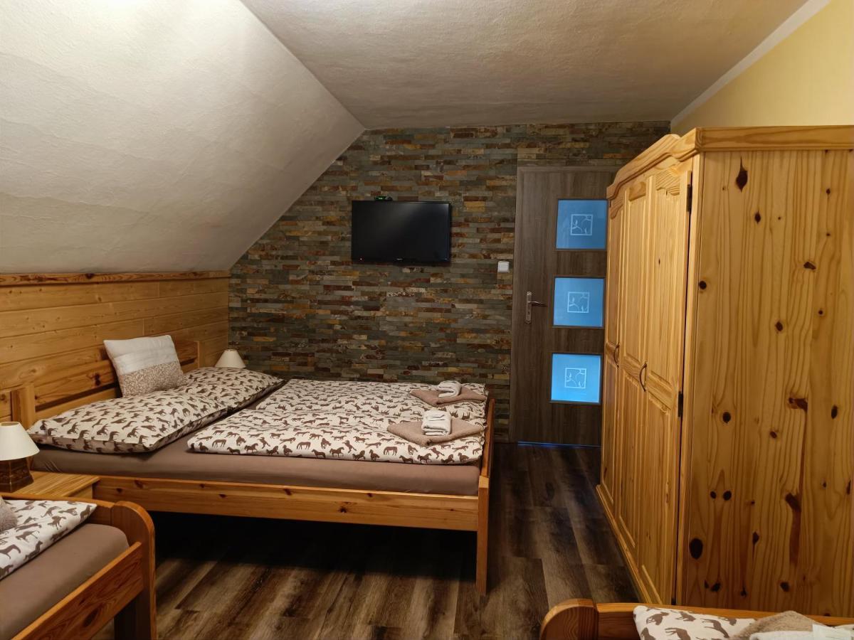 Appartement Jizdarna Malenovice à Malenovice  Extérieur photo