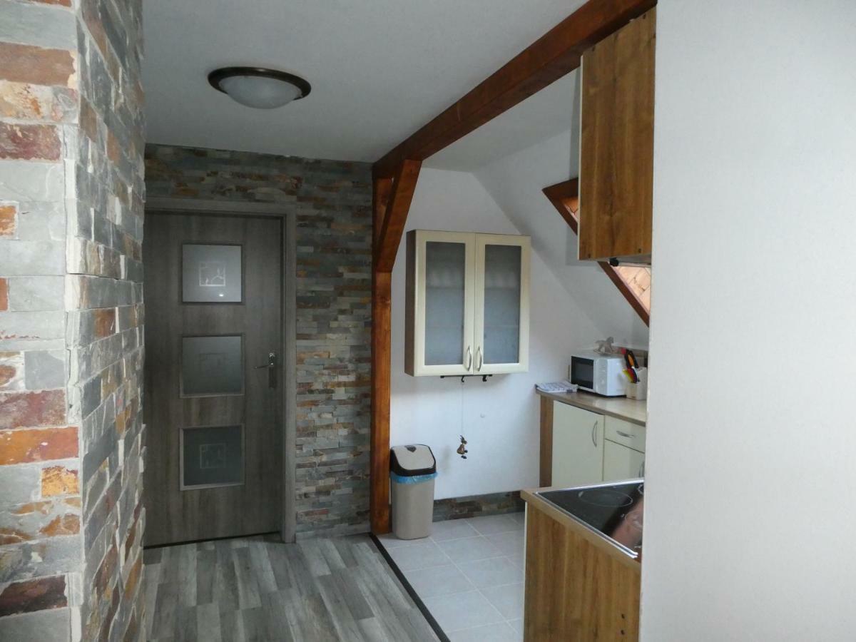 Appartement Jizdarna Malenovice à Malenovice  Extérieur photo